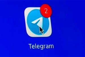 Telegram plie devant l'autorité